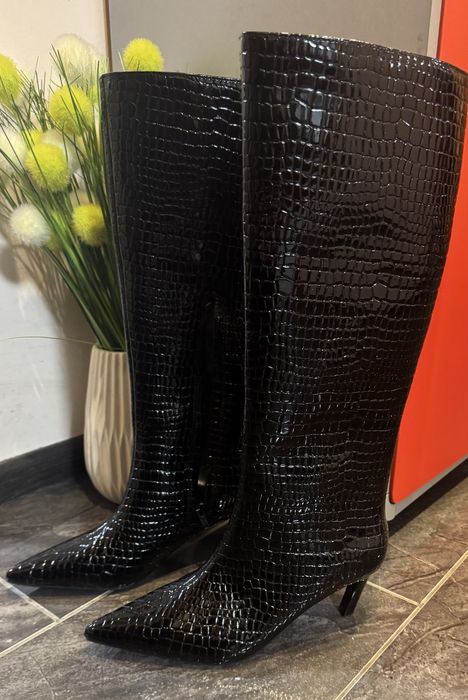 Стилни и елегантни Нови ботуши