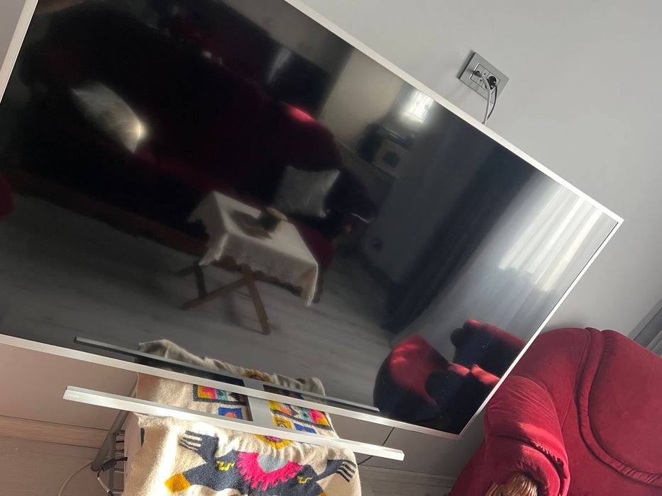 Tv philips 164cm ambilight smart