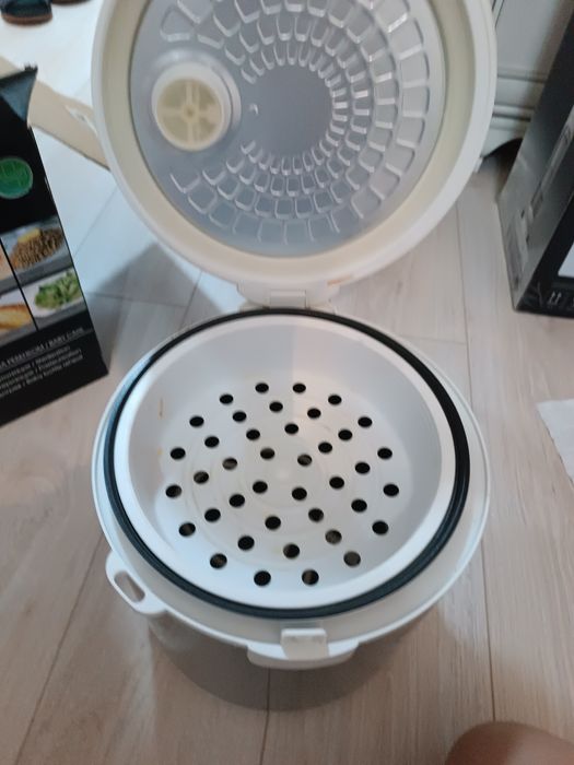 Мультиварка ,,Redmond,,