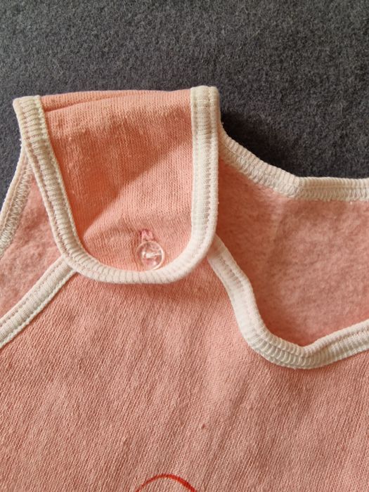 Ползунки и распашонки