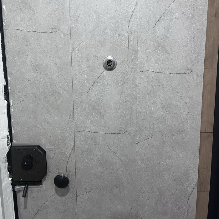 Железная дверь б/у