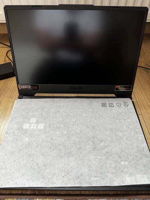 Vand Laptop Gaming NOU -ASUS TUF A15 FA506IHR-HN039, AMD Ryzen 5 4600H