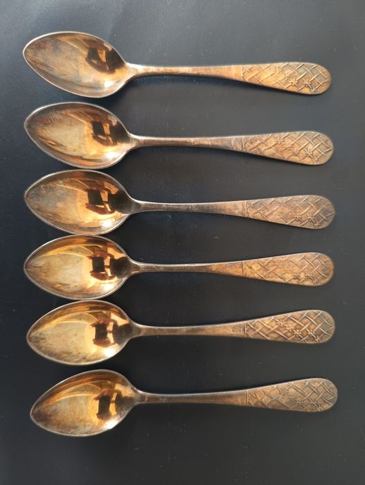 Набор Серебряных Ложек с Позолотой (СССР).