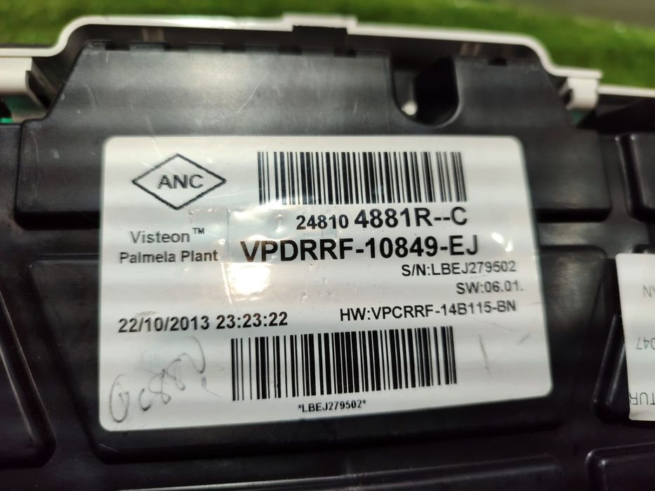 CEASURI BORD RENAULT CAPTUR 1.5 DIESEL 2014 / CROSSOVER SUV COMPACT (5 UȘI) COD OEM 248104881R  / 2013-2017
