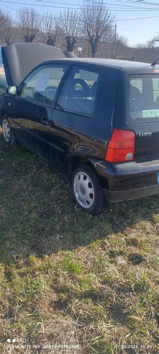 Vând lupo volkswagen
