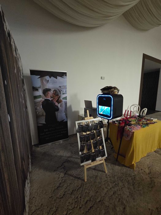 Cabină foto pentru evenimente – prețuri de la 800 lei
