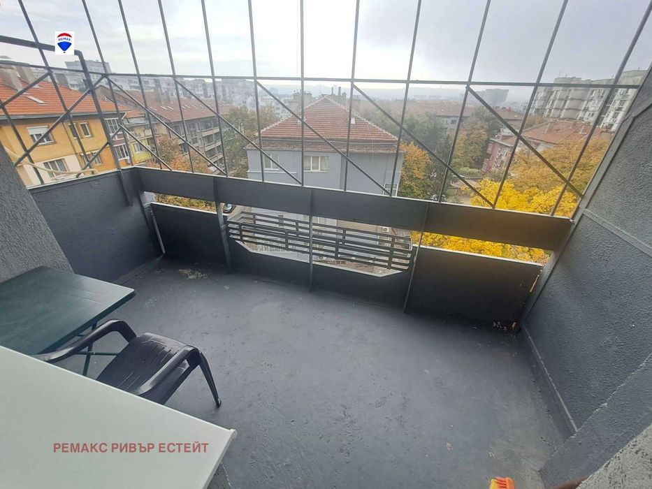 Дава се под наем Едностаен апартамент в Русе, Хъшове - 40 кв.м за 229.5 € - Снимка #1