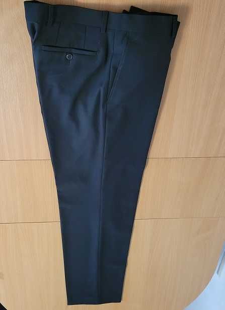 Pantaloni barbati stofa negru M-L noi