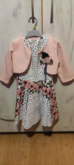 Rochita eleganta fete