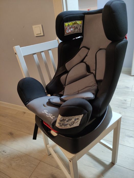 Продам автокресло детское