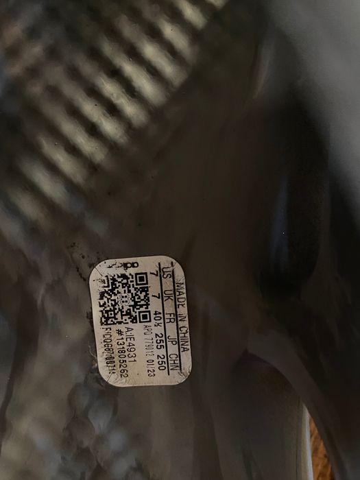 Adidas Yeezy Foam RNNR Granite