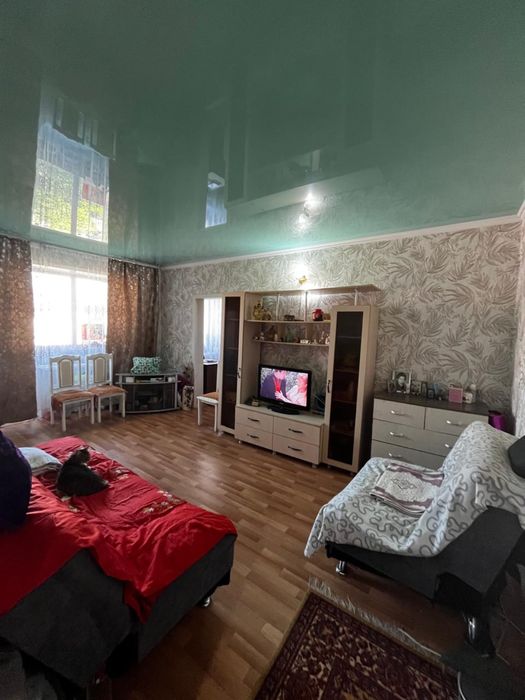 Продам 2 комнатную квартиру