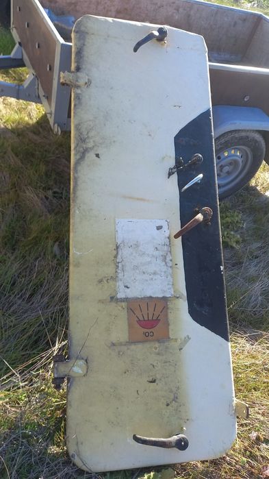 Корабна врата, корабен прозорец