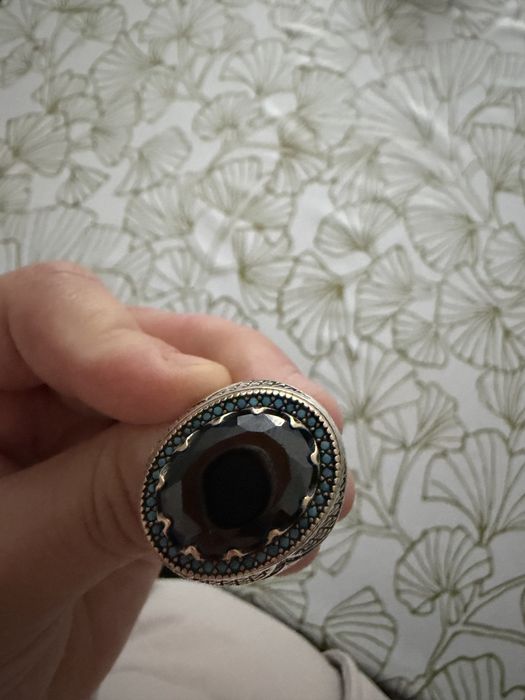 Продам ювилирное изделие