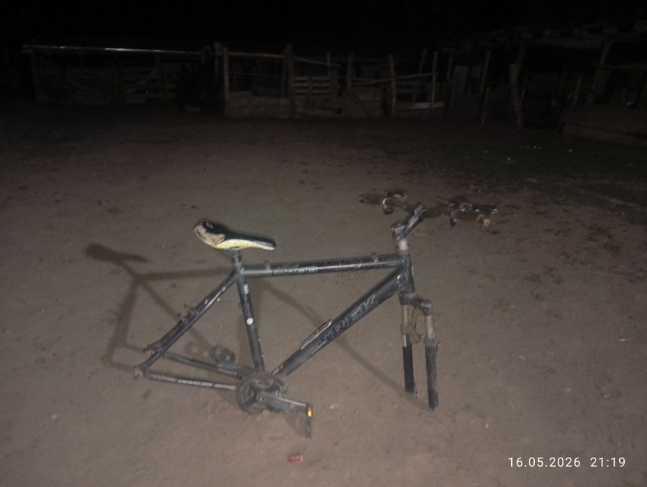 Трек 3700 Alha SL рама
