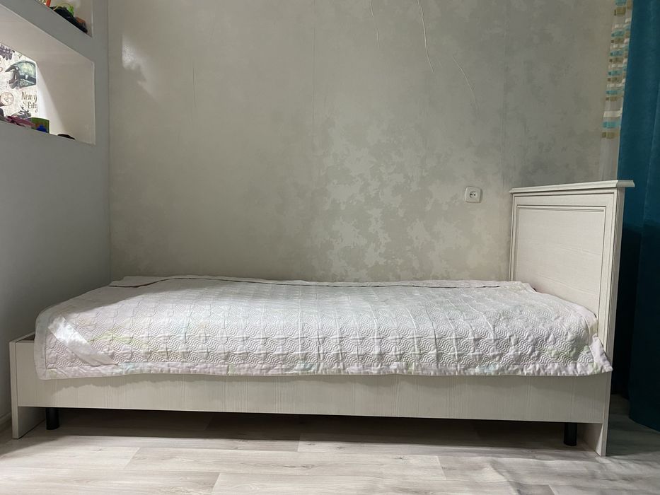 Детская кровать.