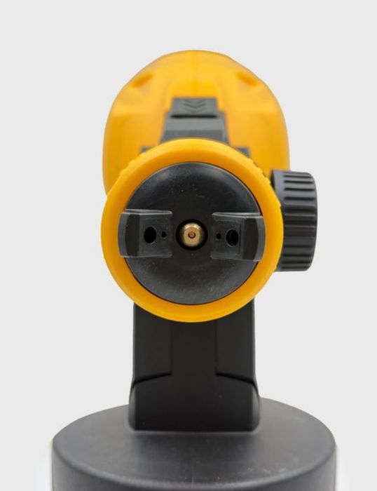 Bo'yoq sepadigan aparat batarekali sifati alo darajada Rolf brendidan