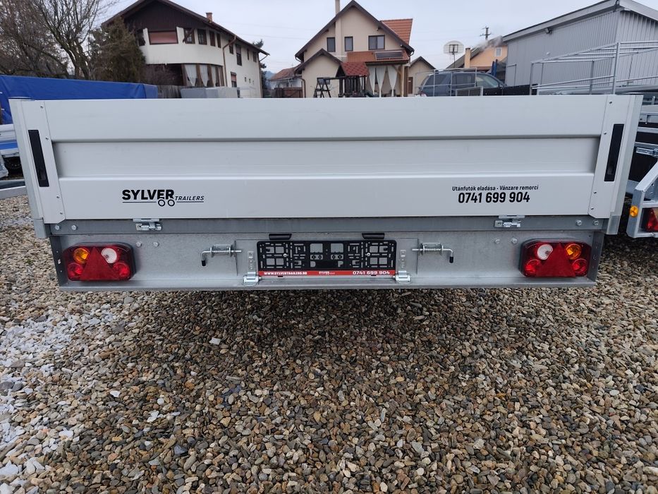 Remorca auto noua 4x2 M 2700 kg.