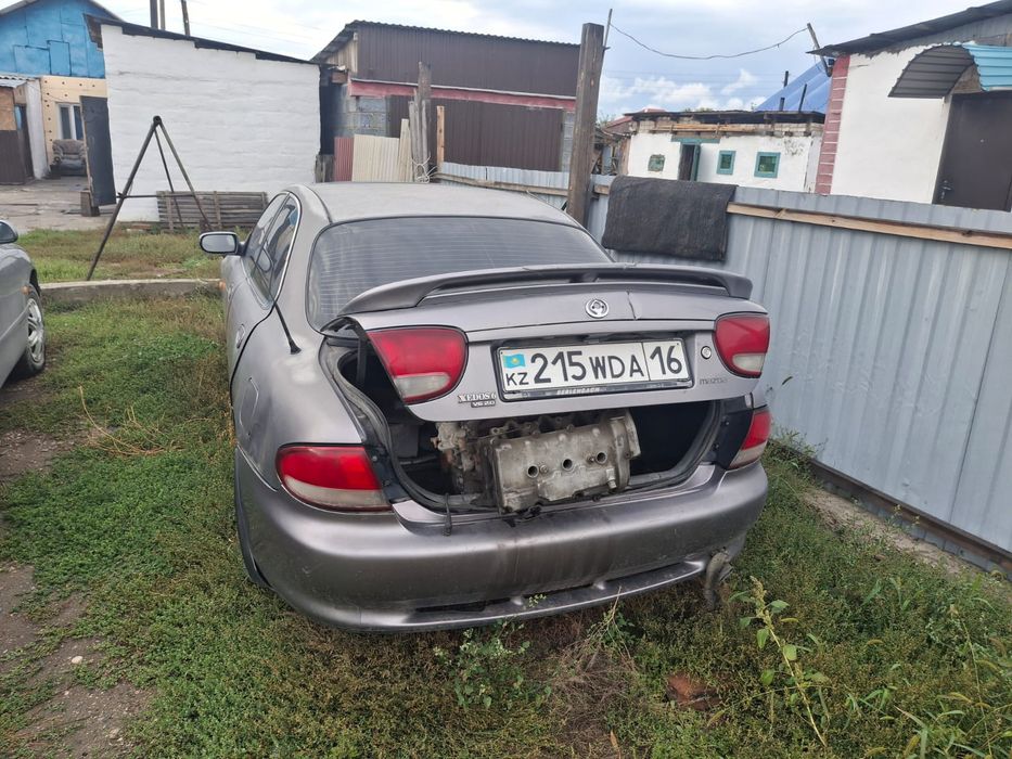 Продам Мазду кседос 6 не на ходу