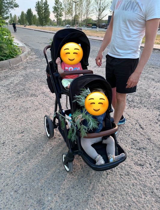 Детская коляска для двойни