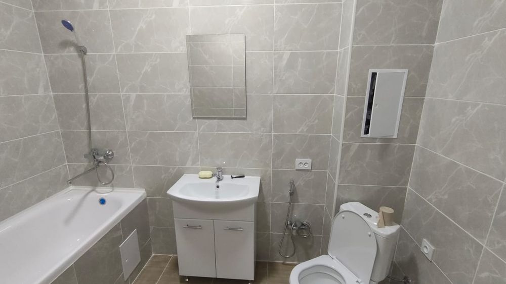 Сдам полуторку в батысе