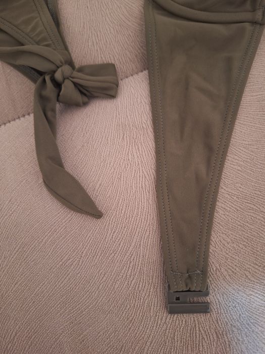 Costum baie,nou,cu eticheta,S