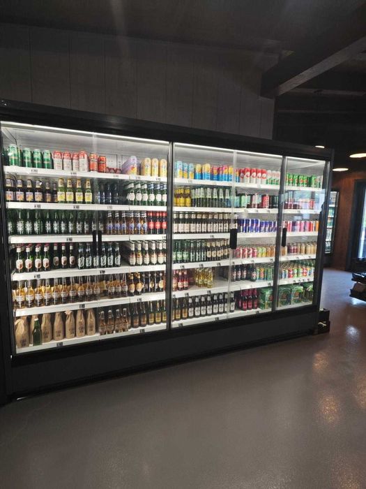 Vitrina verticala refrigerare TAIGA - fara agregat/ 4 usi - 250 cm/NOU