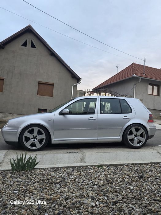 Vând jante 5×100 R18 cu anvelope iarna