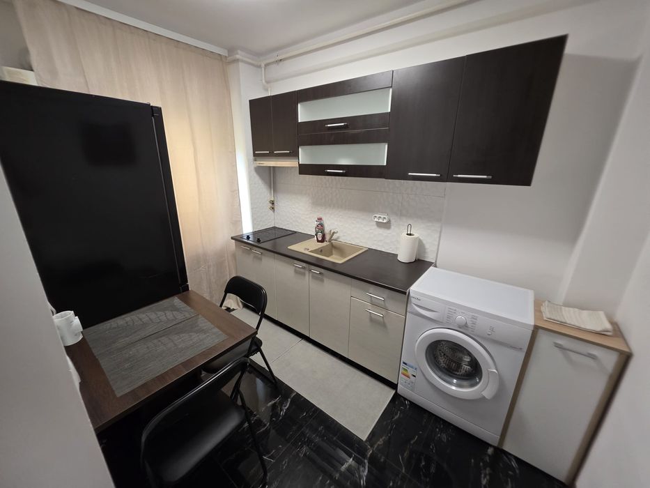 Vind Apartament-Spațiu Comercial- Faleza Nord(Particular)