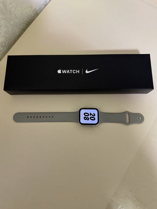 Apple watch Nike серия 6