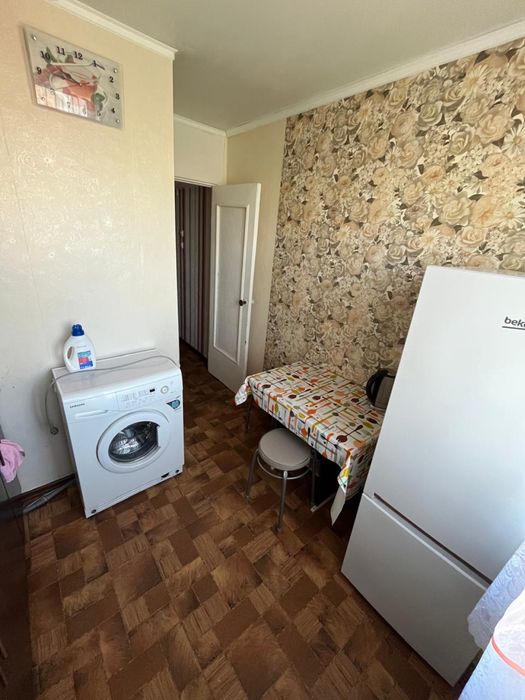 Продаётся 2 ком. р-н стадина Авангард.