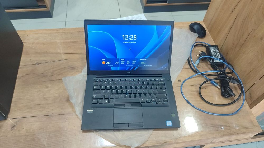 Dell biznes laptop