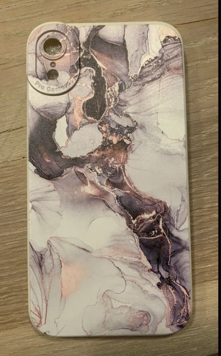 Нов кейс за Iphone XS