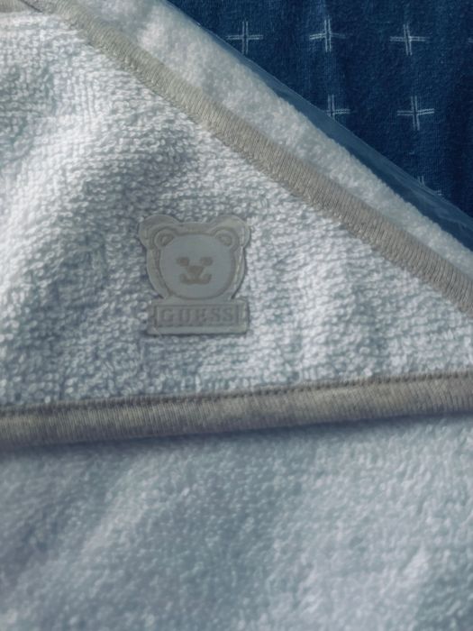 Хавлиена кърпа Guess