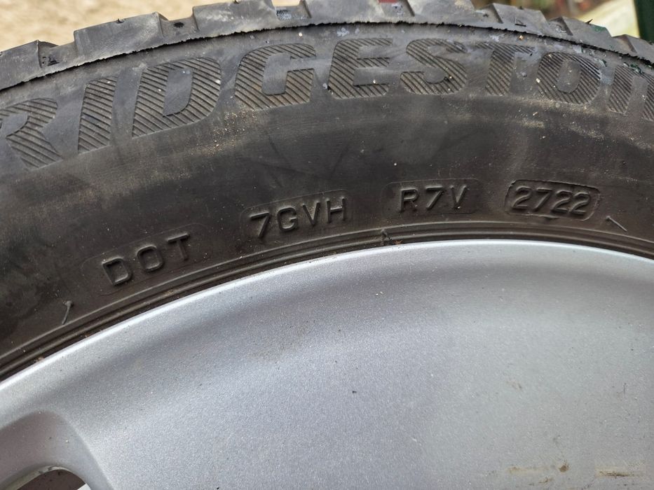 Roti BMV cu anvelope de iarna Brighestone