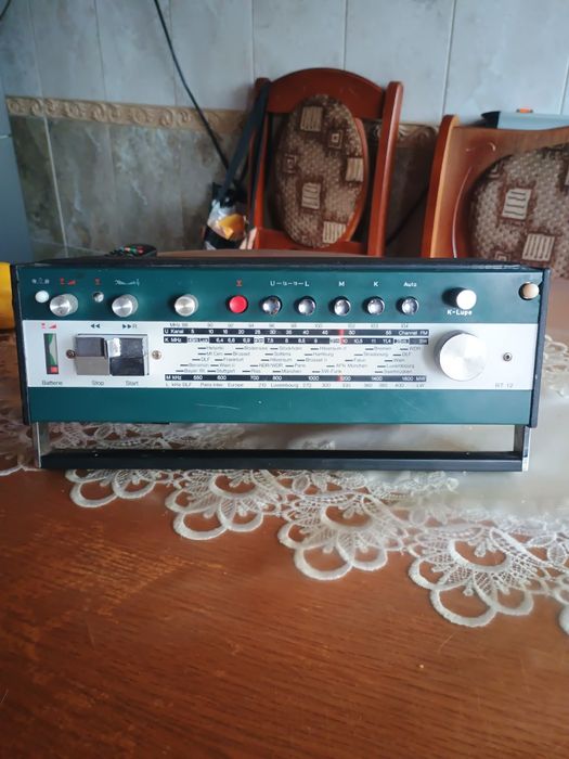 Radiocasetofon SIEMENS Trabant de Luxe RT12