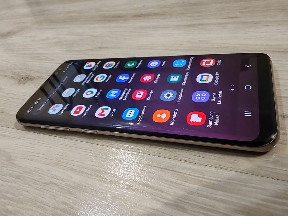 Samsung S8 4/64 gb