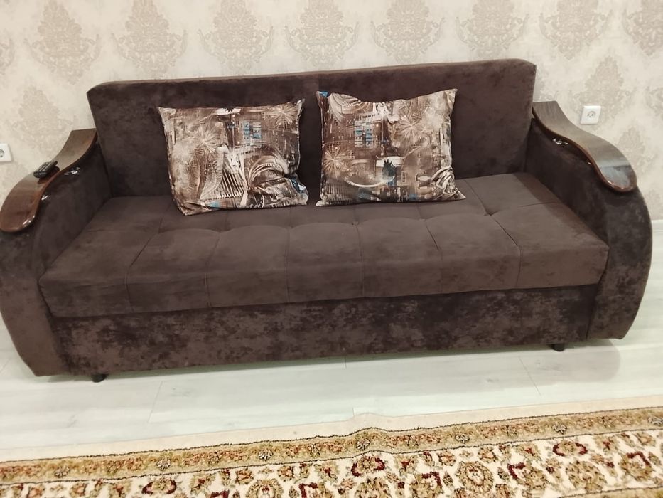 Продам диван в отличном состоянии