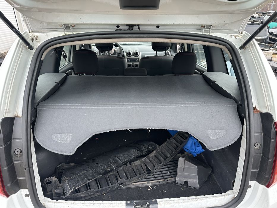 Щора за багажник за Дачия Дъстър