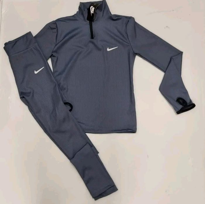 Дамски комплекти ново