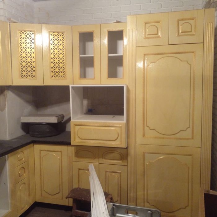 Срочно Продам!!! Кухонный гарнитур