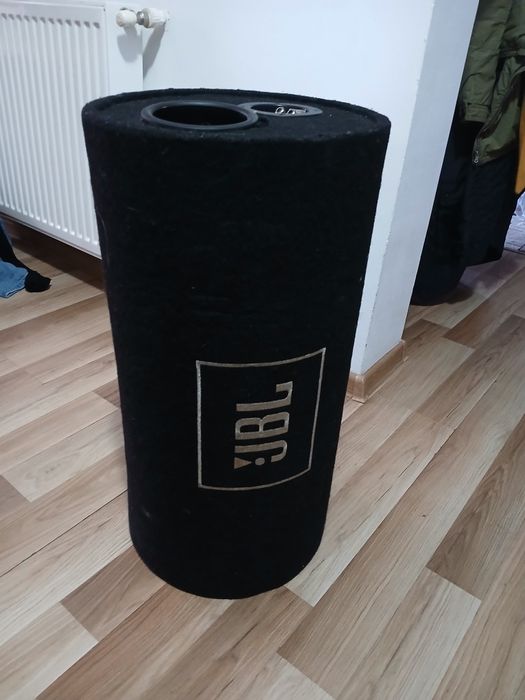 Subwoofer JBL + stație MUTANT !!!