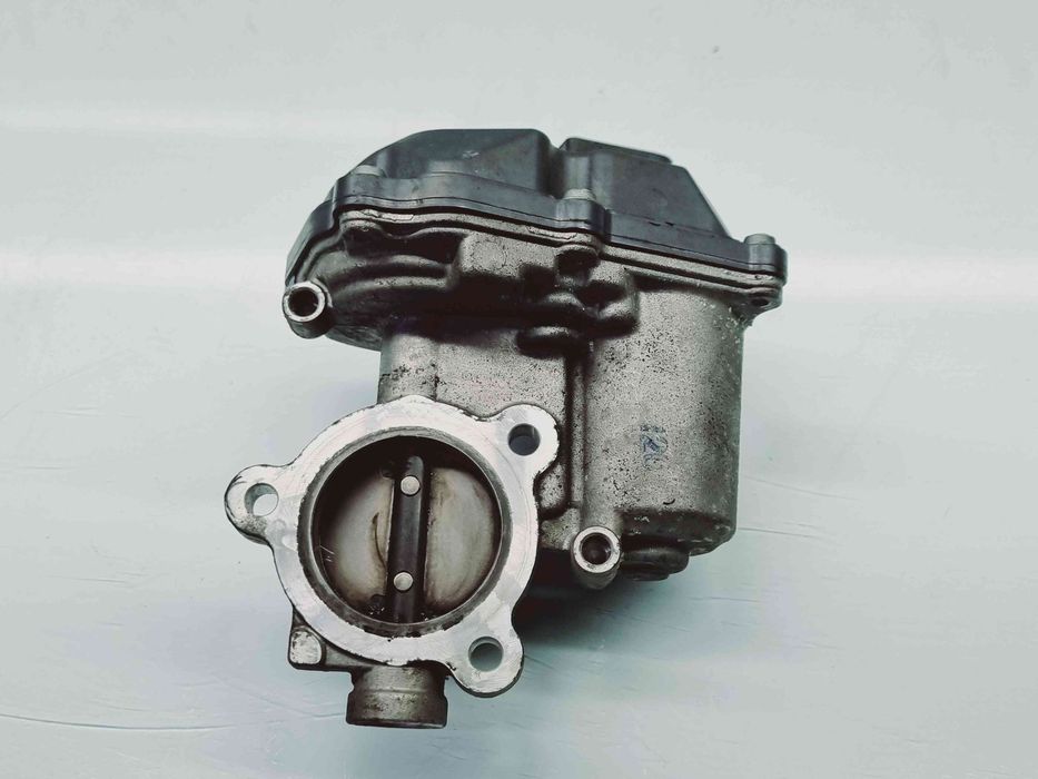 Supapa EGR Volkswagen Passat B8 (3G2) [Fabr 2015-prezent] 04L131501C 2