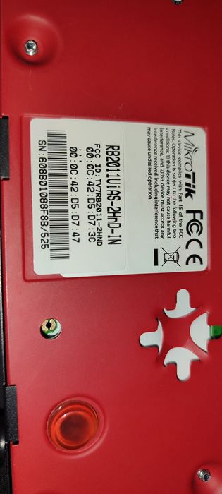 MikroTik RouterBOARD RB2011UiAS-2HnD-IN.