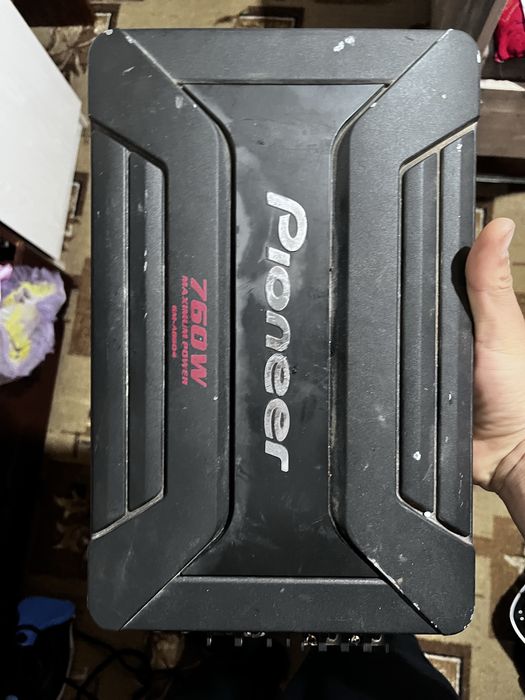 PIONER усидитель.