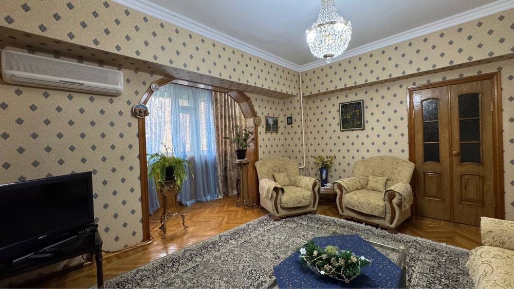 Продается 2х комнатная квартира Ц-7 посольство Кореи Туркмении