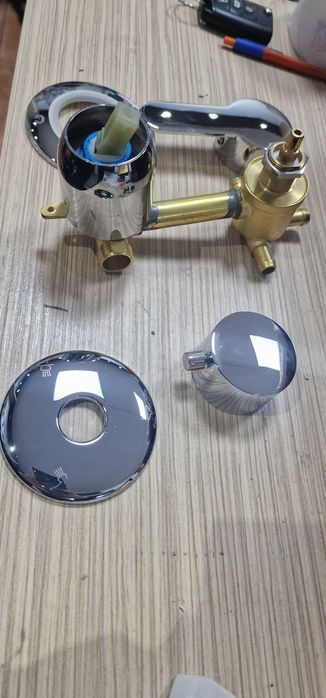 Corp cabina dus 3 iesiri filet sau stut 10cm sau 12.5cm