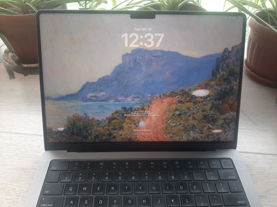 Mac pro, m3, 8g, 14inch, 512