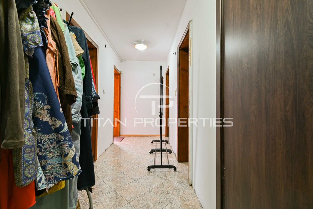 Продава се Къща в Костинброд - 314 кв.м за 1641 €/кв.м - Снимка #19