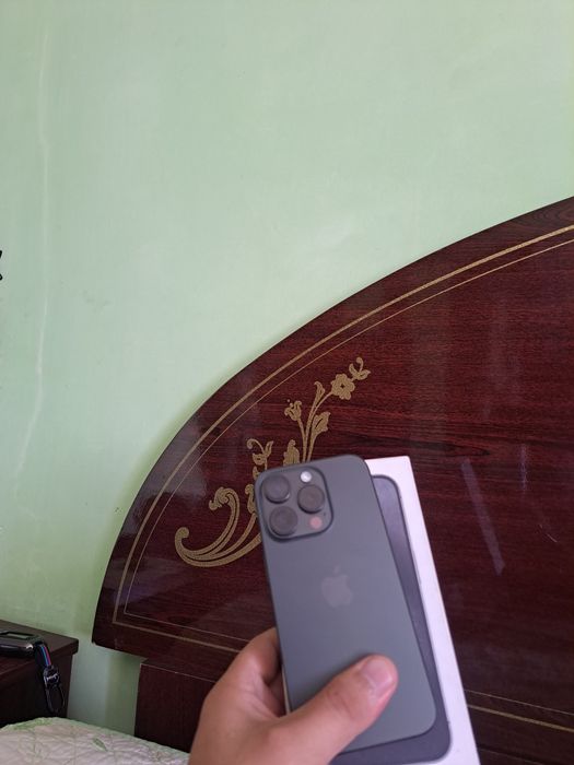 IPhone 15 pro ideali sotiladi